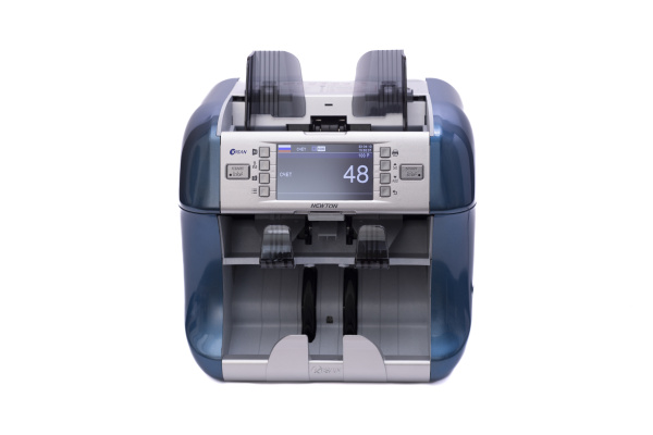 2-х карманный мультивалютный счетчик банкнот Kisan Newton А 2-х карманный мультивалютный счетчик банкнот Kisan Newton А