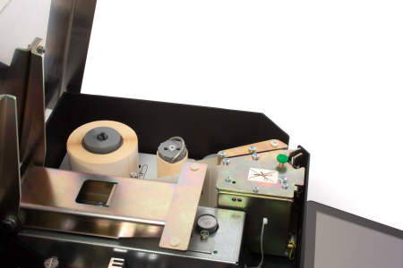 Весы с печатью этикеток ШТРИХ-ПРИНТ ФI 15-2.5 Д3И7 (9", емкостной, RAM 2Gb/SSD 32 Gb) Windows 10 Home, черный моноблок TOUCH POS Х9S