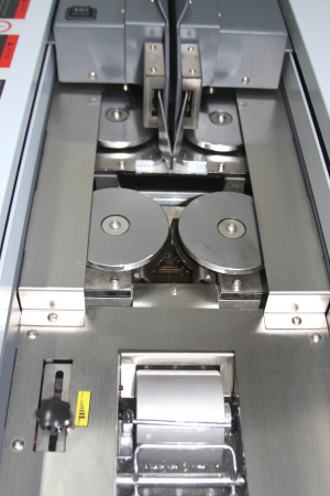 Автоматический термопереплётчик (ролики боковой проклейки, торшонирование и фреза) Bulros 60M-A4