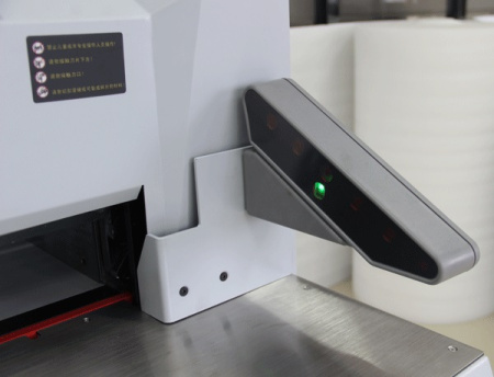 Автоматический программируемый гильотинный  резак Bulros 500V9