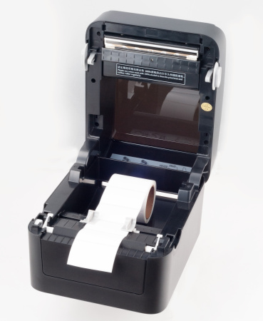 Принтер этикеток Poscenter PC-100 UE (прямая термопечать, ширина ленты в диапазоне 1"- 4", USB+Ethernet) черный