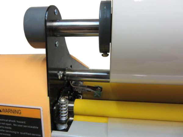 Ламинатор Bulros FM-358