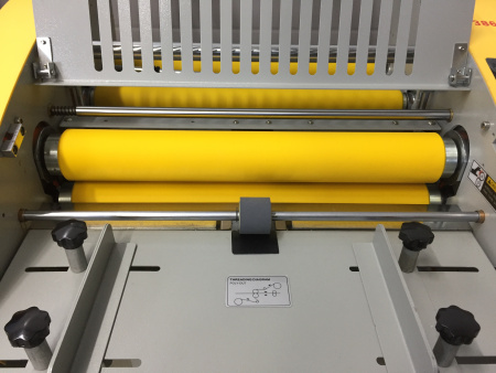 Ламинатор Bulros 3866