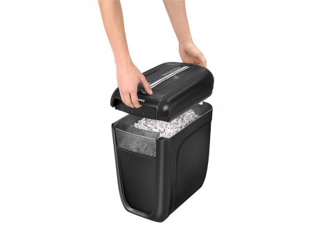 Шредер Fellowes Powershred 60Cs, DIN P-4, 4х40мм, 10лст., 22лтр., SafeSense, шт Шредер Fellowes Powershred 60Cs, DIN P-4, 4х40мм, 10лст., 22лтр., SafeSense, шт