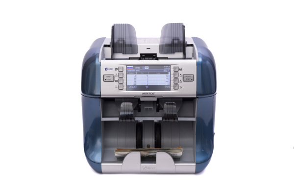 2-х карманный мультивалютный счетчик банкнот Kisan Newton А 2-х карманный мультивалютный счетчик банкнот Kisan Newton А