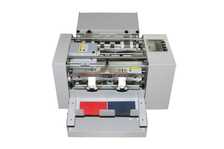 Автоматический нарезчик визиток/фотографий/бейджей Bulros A-40