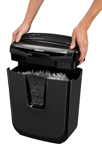 Шредер Fellowes® Powershred®  M-7C, DIN P-4,  4х35мм, 7лст., 14лтр.,  уничт.: скобы, пл. карты
