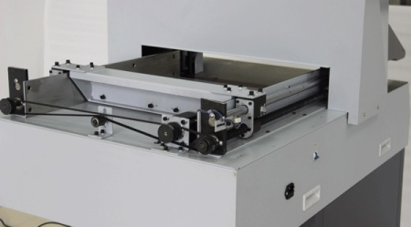 Автоматический программируемый гильотинный  резак Bulros 500V9