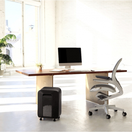 Шредер Fellowes® Powershred® LX200, черный, DIN P-4, 4х12 мм, 12 лст., 22 лтр., Jam Proof™, SafeSens