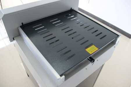 Автоматический гильотинный  резак Bulros 450VS+