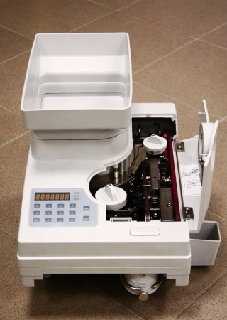 Счетчик и сортировщик монет PRO CS-200 A