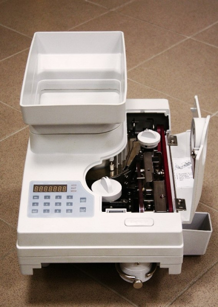 Счетчик и сортировщик монет PRO CS-200 A